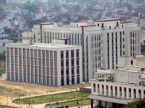 Treatment start in Trauma centre